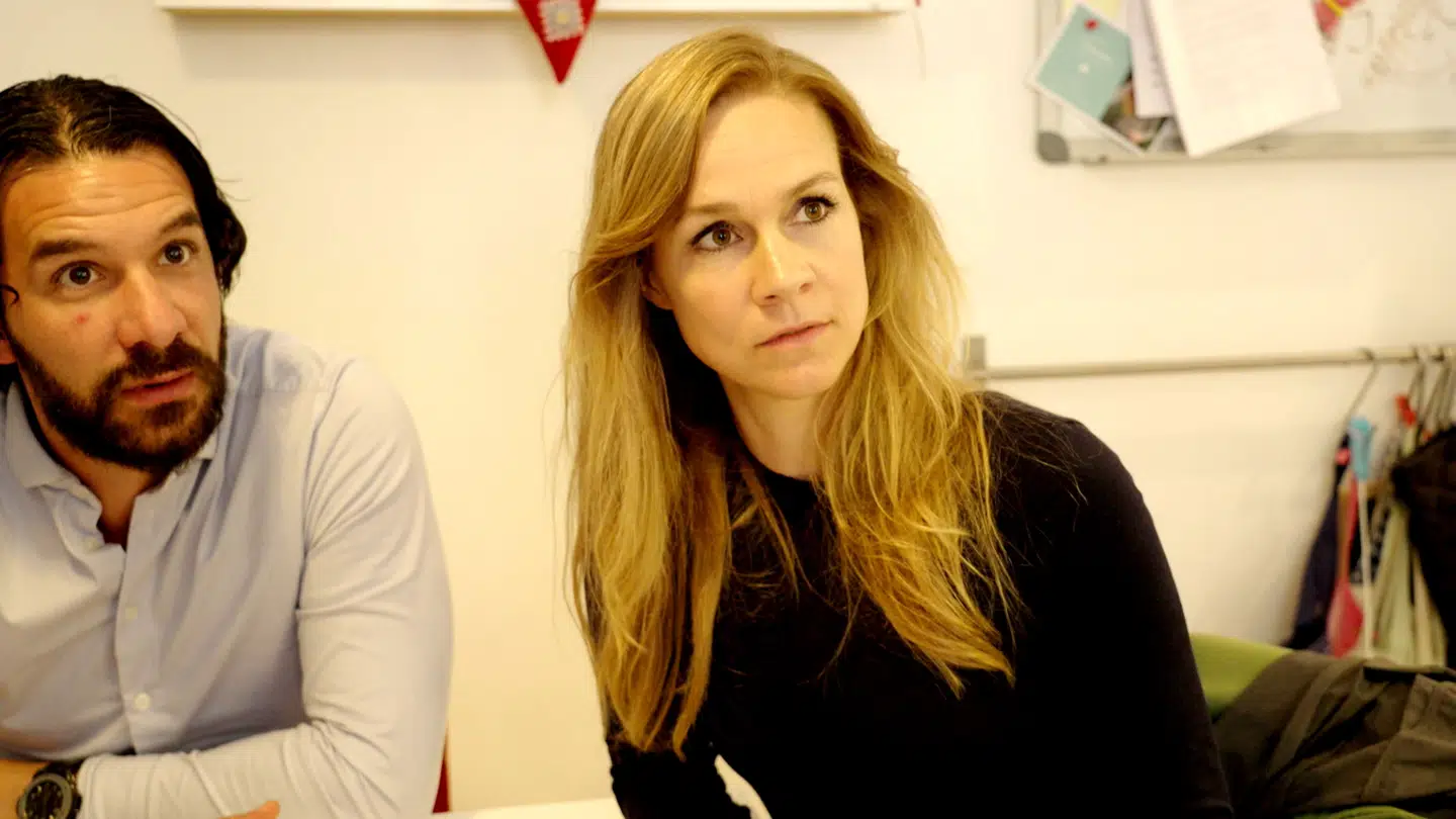Signe Molde er vært på programmet, hvor Michael Kastis og tre andre får mulighed for at fremføre de holdninger, som medierne, efter deres mening, ikke giver plads til. Foto DR