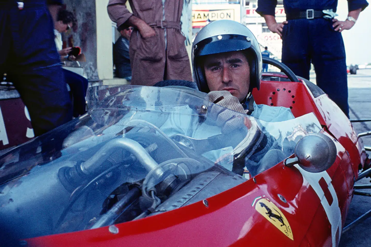 Ferraris andenkører' Lorenzo Bandini' sørgede effektivt for' at John Surtees blev verdensmester i 1964.