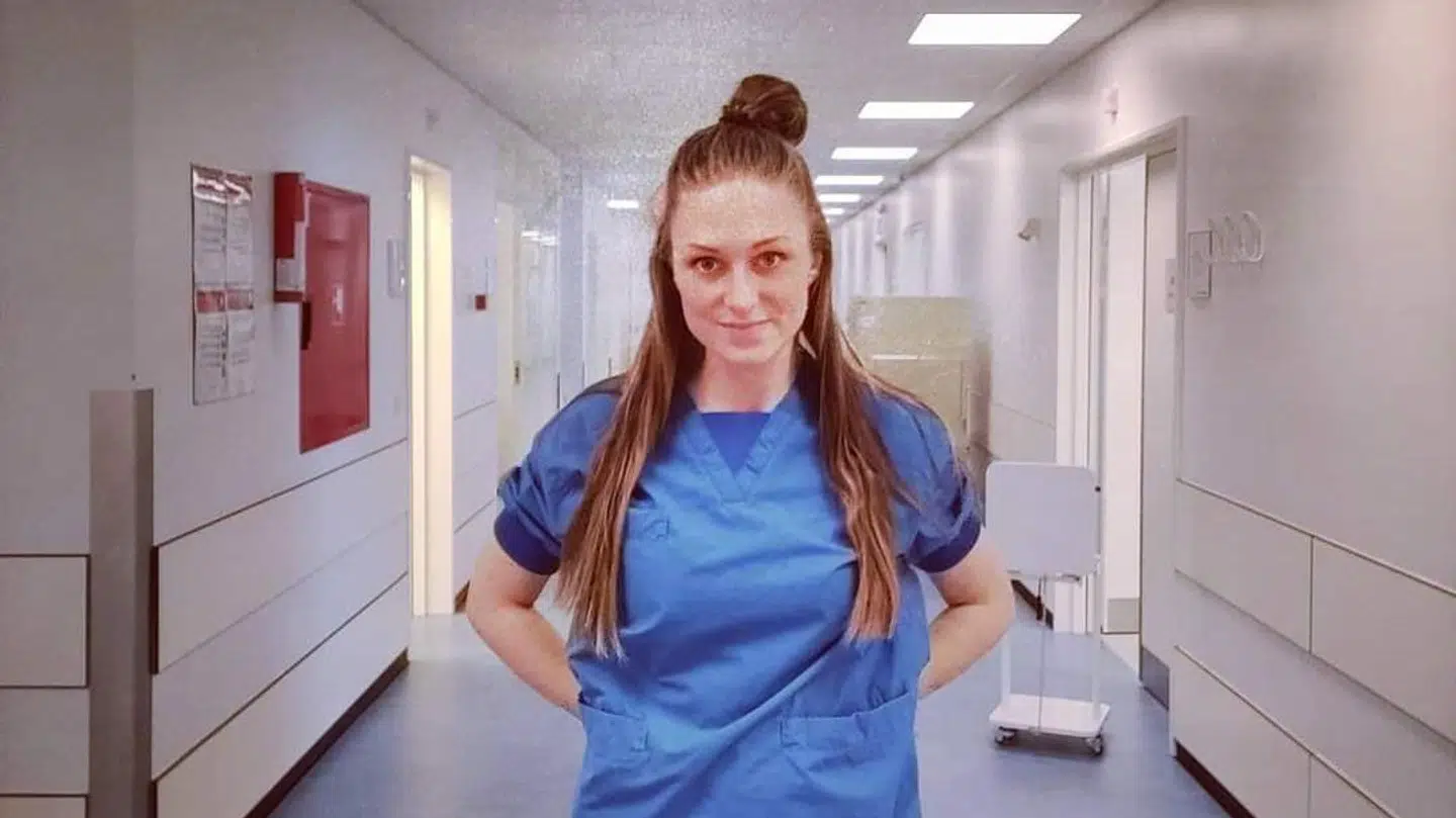 Camilla Rose Hansen sagde sit job op på Aalborg Universitetshospital. Nu er hun vikar på Regionshospitalet i Viborg.