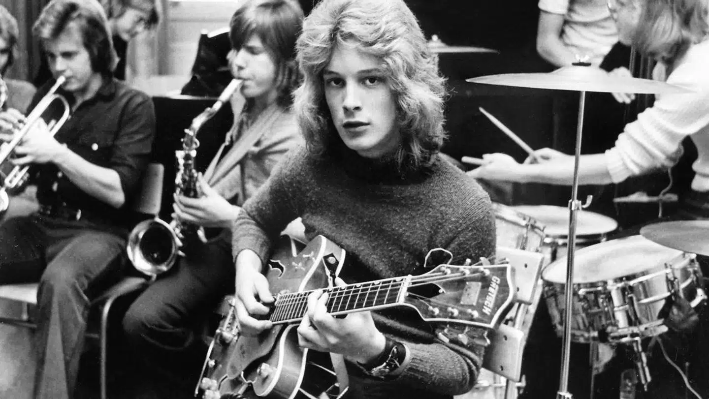 Björn Andresen med sin guitar i 1971.