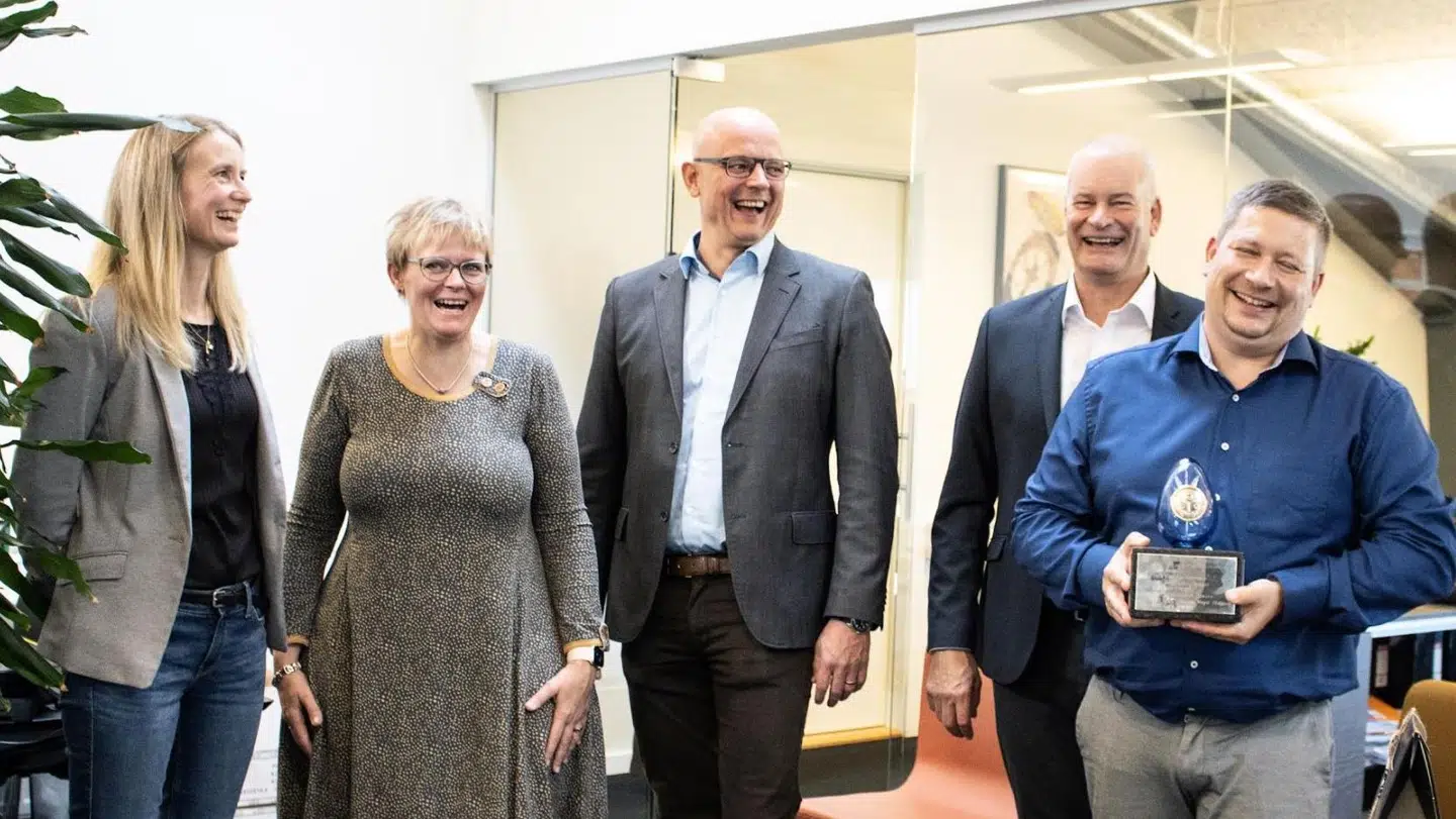 Morten Frederiksen er ordblind. Men det stoppede ikke virksomheden Cabicon i at ansætte han til kontorarbejde. Foto: Frederik Tingkær.