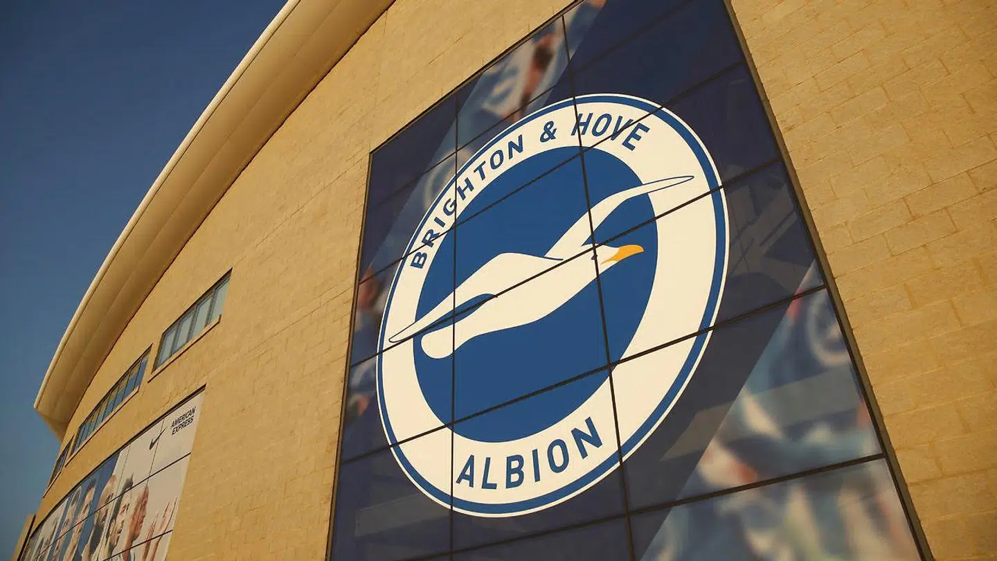 En spiller fra Brighton & Hove Albion har ramt overskrifterne verden over.