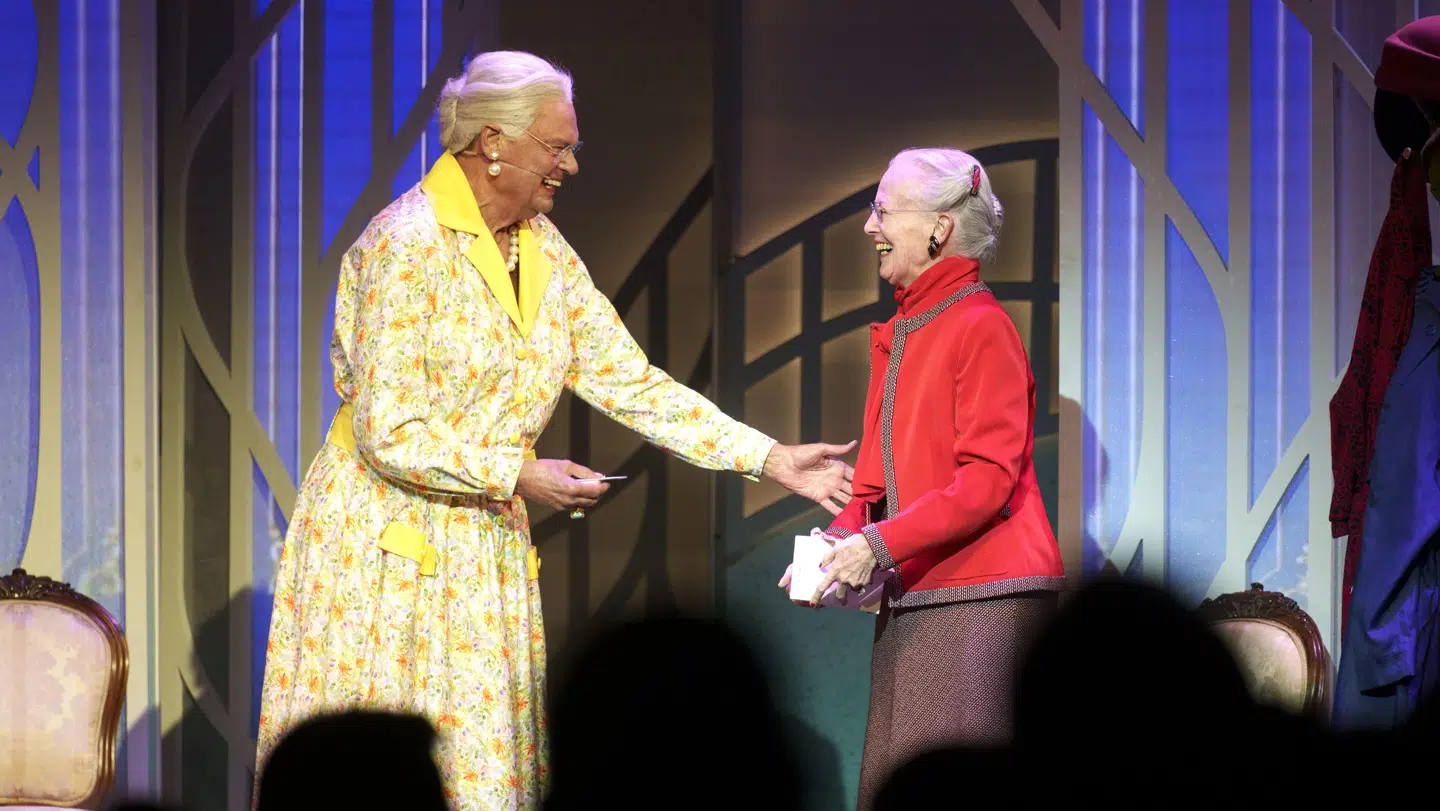 Pia Kjærsgaard var helt vild med, at dronning Margrethe troppede op i Cirkusrevyen for at hylde Ulf Pilgaard-