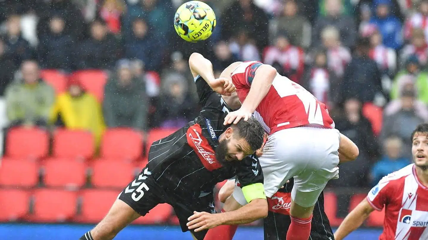 AaB tromlede søndag henover Marc Dal Hende og resten af Sønderjyske, der måtte rejse fra Aalborg med et 0-4-nederlag. »Det går ret godt i øjeblikket,« sagde AaBs nye midtbanechef, Malthe Højholt efterfølgende.