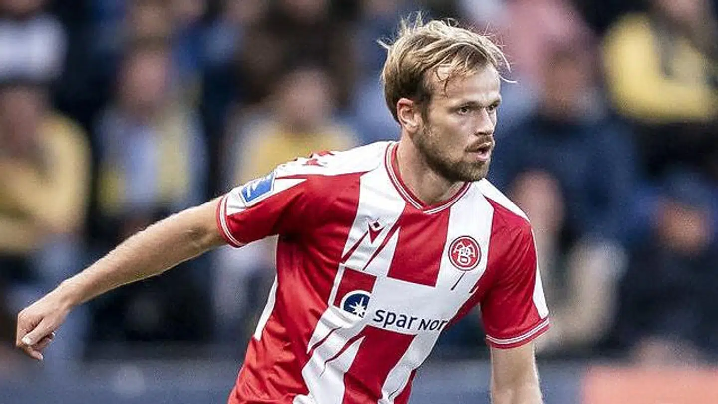 AaBs Iver Fossum brillerede med to mål og en kongekamp mod Sønderjyske - men nordmandens midtbanemakker, blot 20-årige Malthe Højholt, leverede påny en fornem præstation i 4-0-sejren.