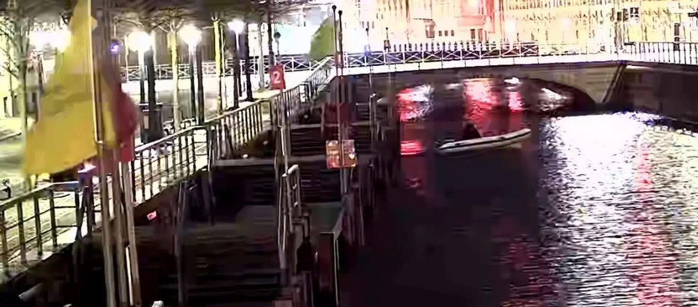 Her ses den såkaldte RIB-båd, som gerningsmændene forsvandt i.