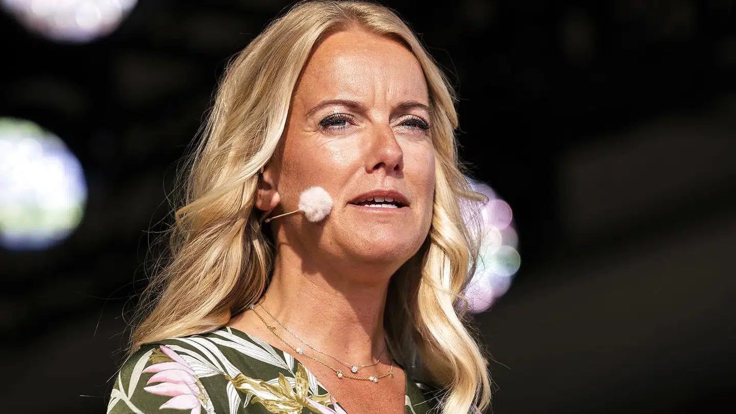 Pernille Vermund er kæmpe fan af Kongehuset, men har det svært med den linje, Kronprinsparret har lagt.