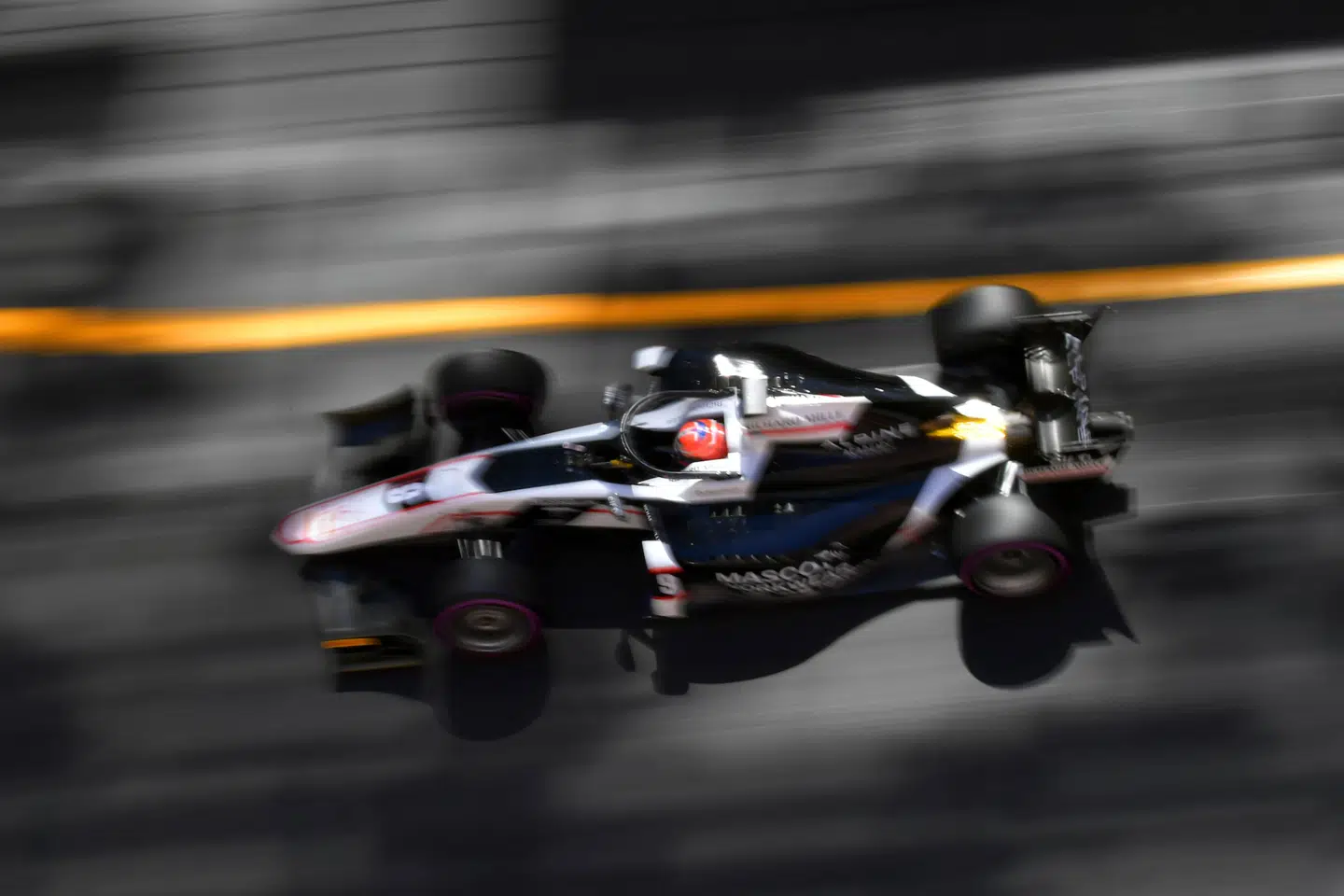 Christian Lundgaard fik en syvende- og en niendeplads i weekendens to Formel 2-løb i Sochi, Rusland.