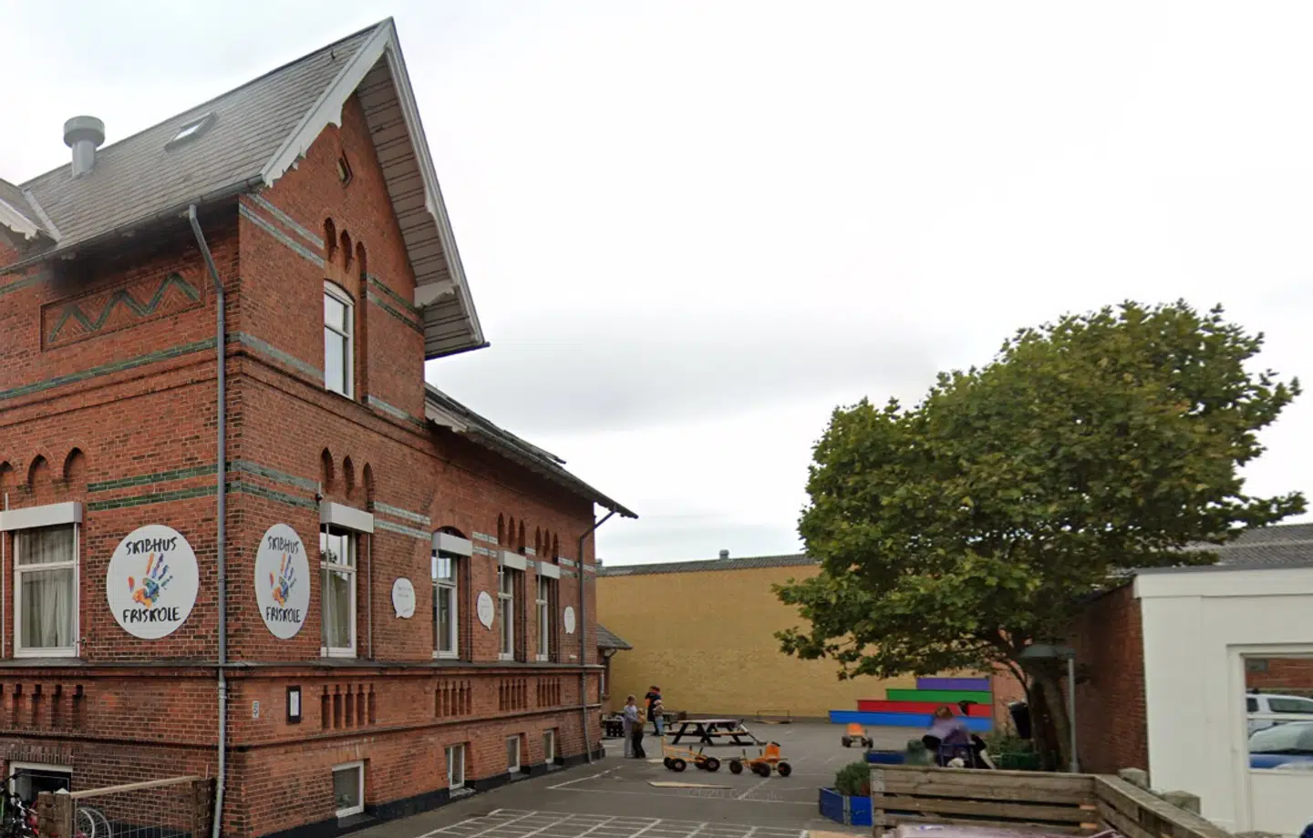 Skibhus Friskole er den 5. dyreste privatskole i Odense. Foto: Google Streetview.