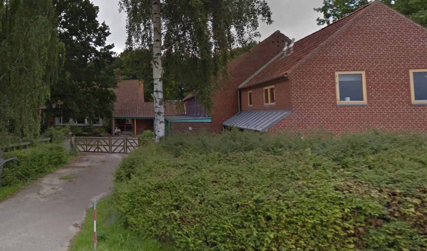 På listens fjerdeplads finder vi Rudolf Steiner-Skolen, som ligger i udkanten af Odense. Foto: Google Streetview.