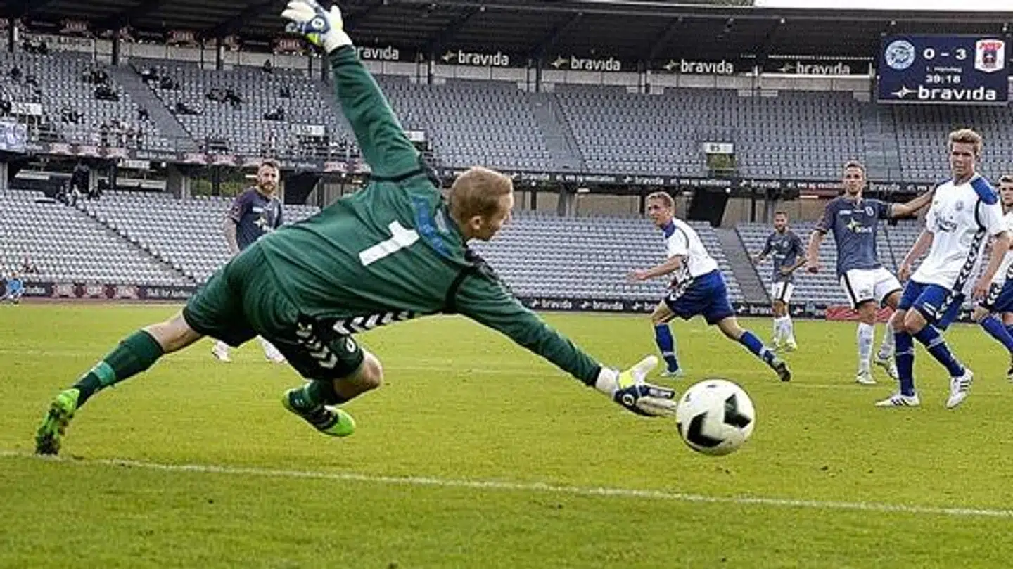 Freja-keeper Simon Gasberg (nr. 1) placerer onsdagens pokalkamp blandt sine to største kampe i karrieren. Kun pokalkampen mod AGF i Aarhus for fem år siden, matcher kampen mod Lyseng onsdag. Privatfoto
