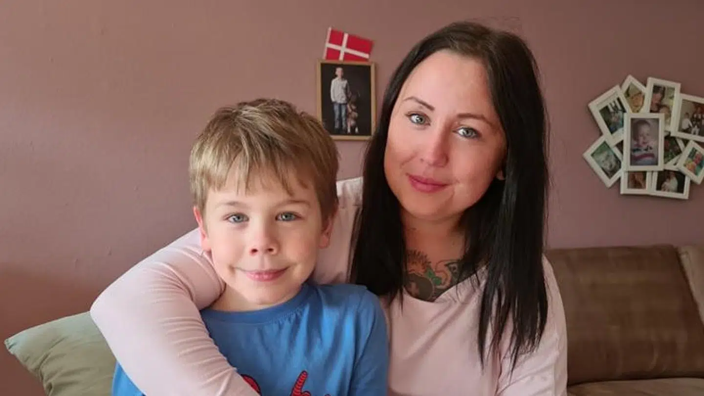 Kamilla og sønnen Nilas på otte år. Foto: Kristian Jensen