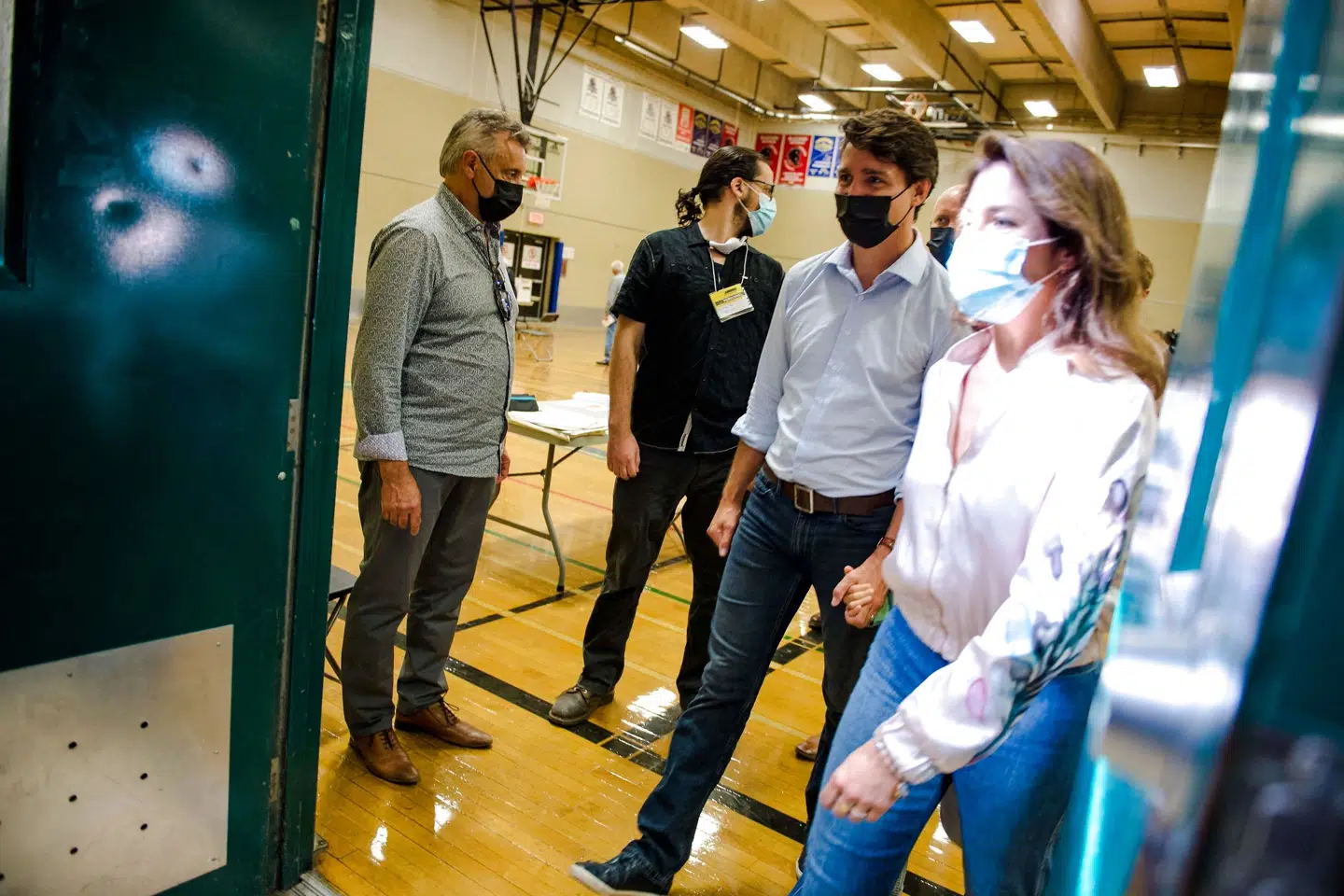Canadas premierminister, Justin Trudeau, var sammen med sin familie henne for at stemme i forbindelse med valget i Canada, som han udskrev i august. Andrej Ivanov/AFP/Ritzau Scanpix/Ritzau Scanpix