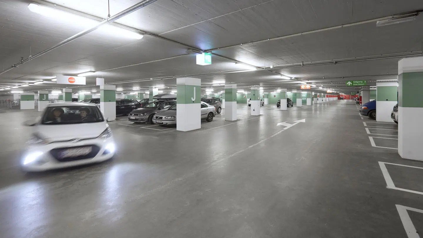 Nu bliver det nemmere at parkere sin elbil.