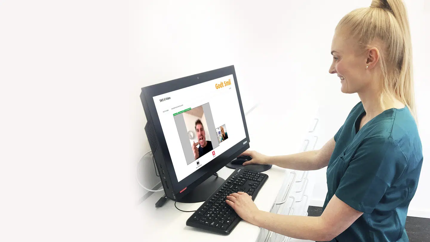 Tandplejer og coach Camilla Juel Nielsen udfører onlinesessioner med folk, der har tandlægeskræk. Foto: PR.