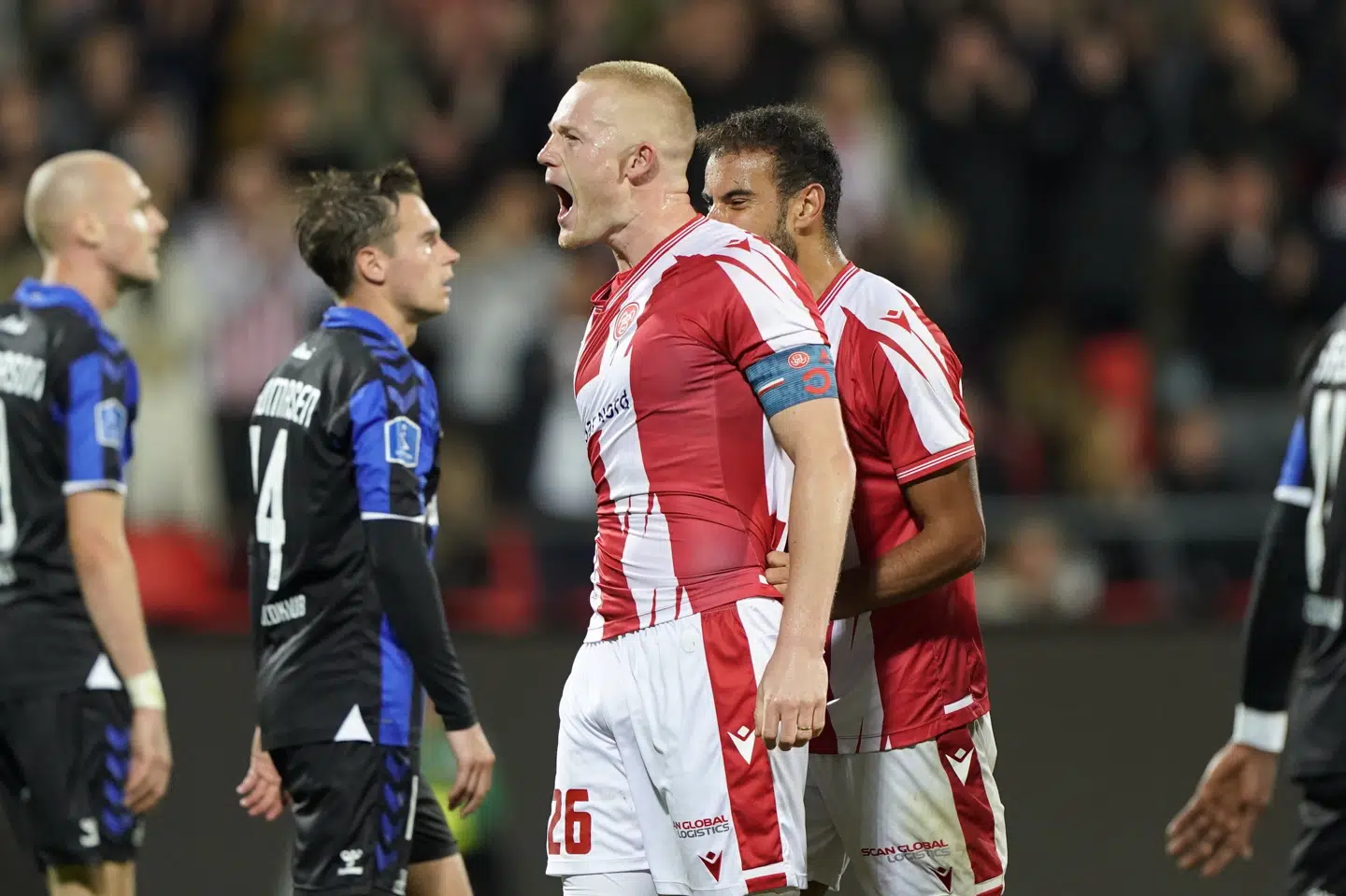 Rasmus Thelander gav AaB føringen i anden halvleg af fredagens opgør mod OB. Henning Bagger/Ritzau Scanpix