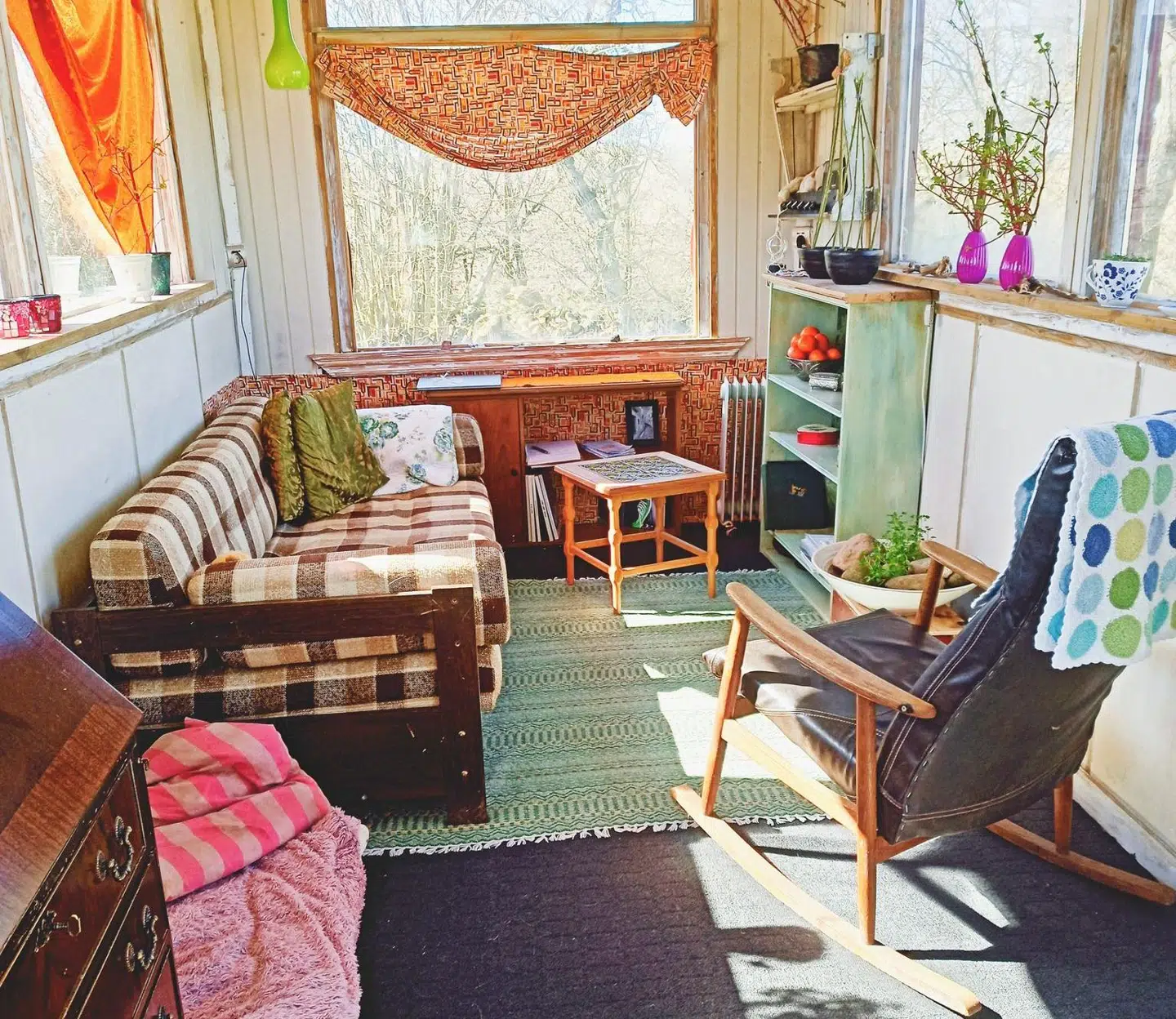 Det er ikke alting, der er lavet perfekt i Lærke Skyes lille hus, men hun glæder sig til at bygge sin nye bolig, for den skal laves med de erfaringer, hun nu har hentet.