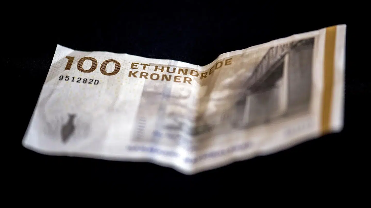 En kvinde blev snydt, da hun ville sælge sine smykker. Arkivfoto.