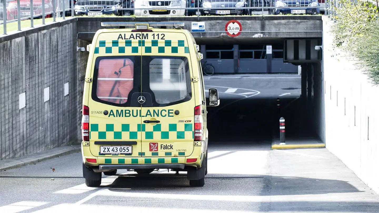 Når opkaldene ikke går igennem, betyder det, at nogen, der måske har brug for en ambulance, ikke får den rette hjælp.