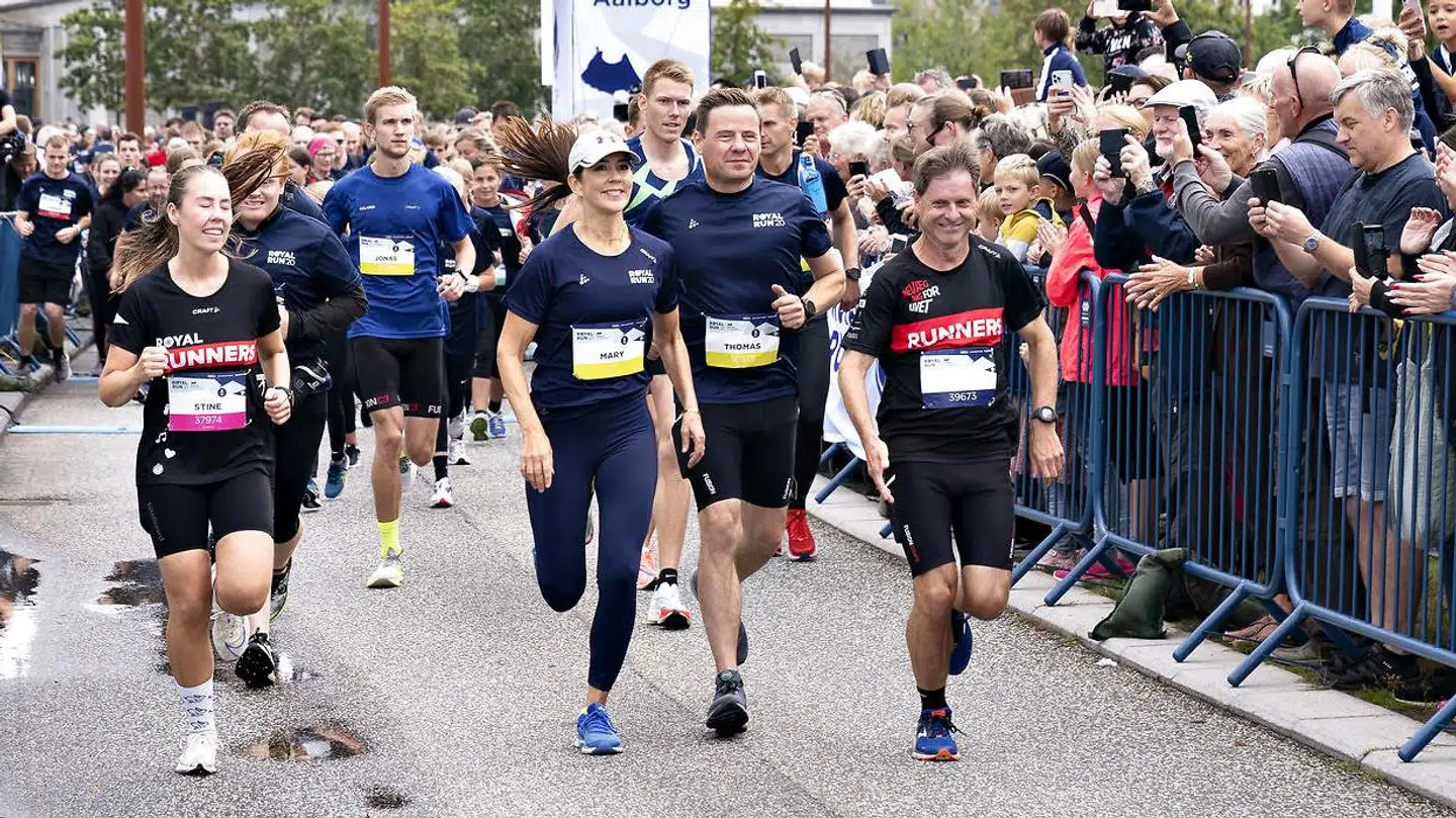 Kronprinsesse Mary løber 5 km under Royal Run i Aalborg 12. september 2021. Her ved starten på løbet..