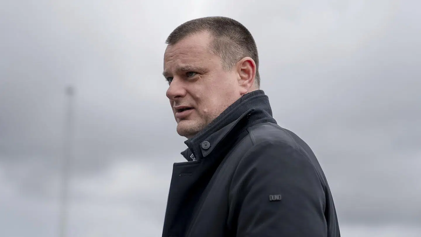 Overborgmester Lars Weiss (S) ved godt, at pengene ikke er nok til at komme i mål.