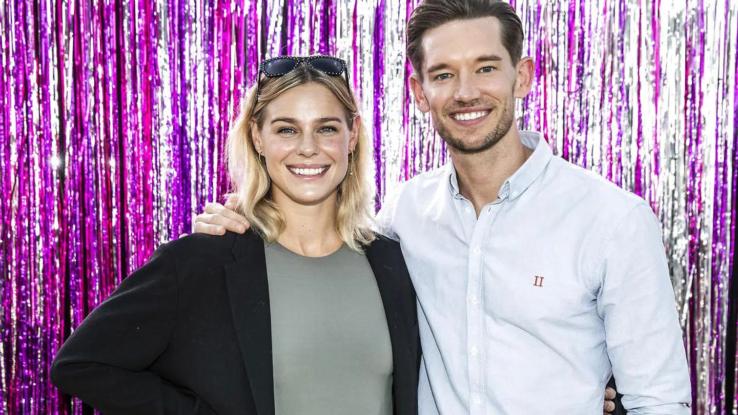 Svømmer Pernille Blume og Morten Kjeldgaard under pressemøde afholdt af TV 2 på "Vild med dans 2021" på Langeliniepavillonen i København onsdag den 1. september 2021.. (Foto: Olafur Steinar Gestsson/Ritzau Scanpix)