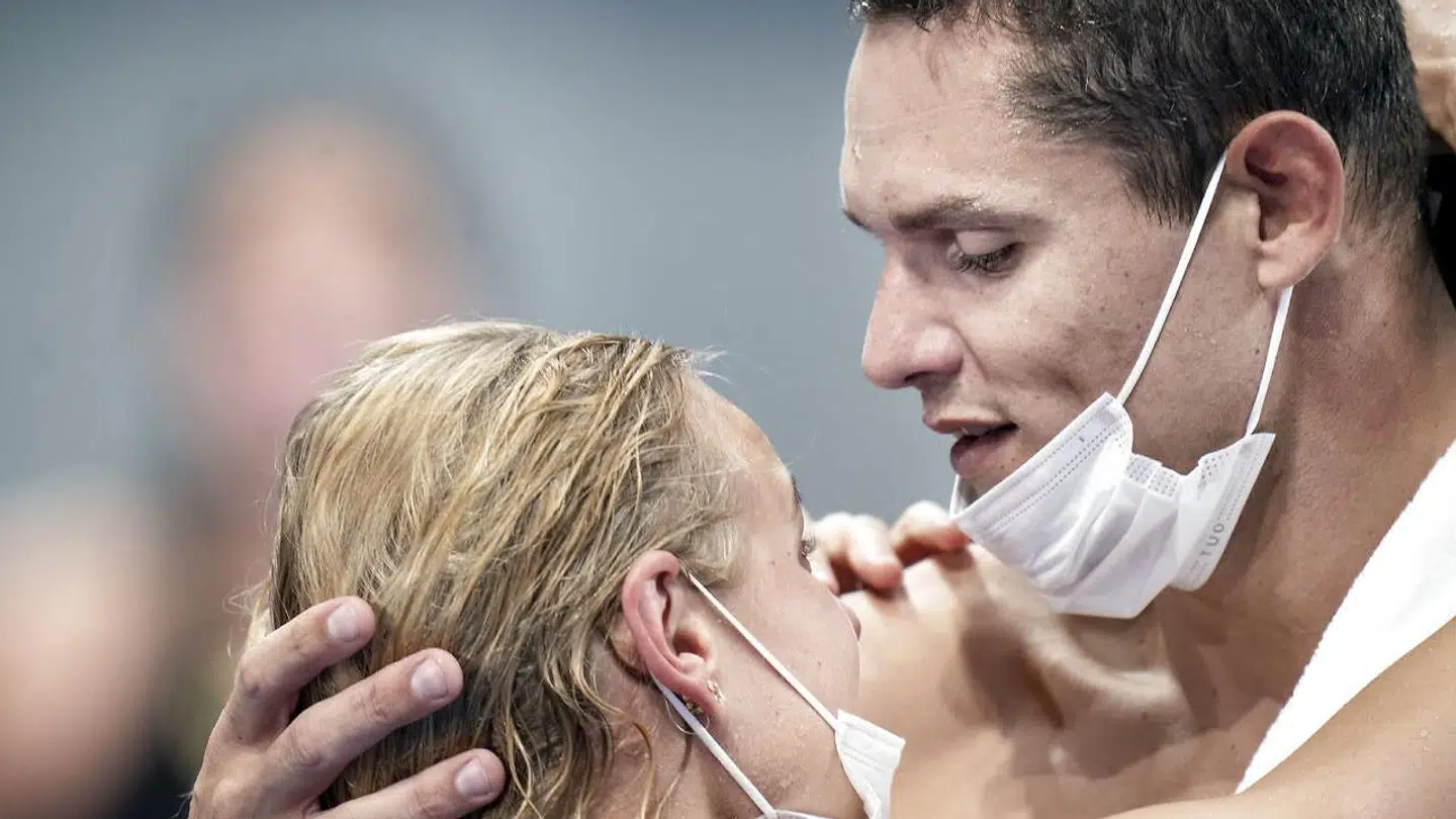 Pernille Blume med sin kæreste Florent Manaudou under OL i Tokyo. (Foto: Liselotte Sabroe/Ritzau Scanpix)