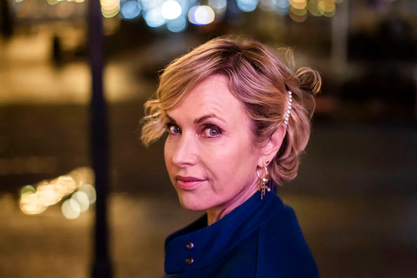 Natasja Crone. Tv-vært Natasja Crone fortæller om de begivenheder i hendes liv, der har formet hende. Fotograferet i Tivoli