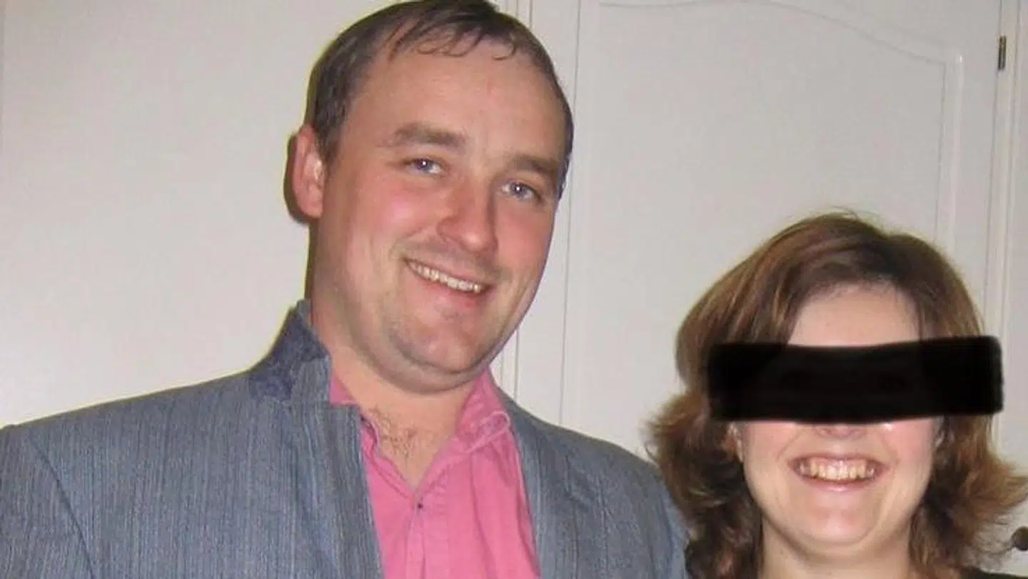 Peter Ingemanns 'alter ego', Pattaya Pete, og ekskonen, som i virkeligheden er hans hustru, Trine.