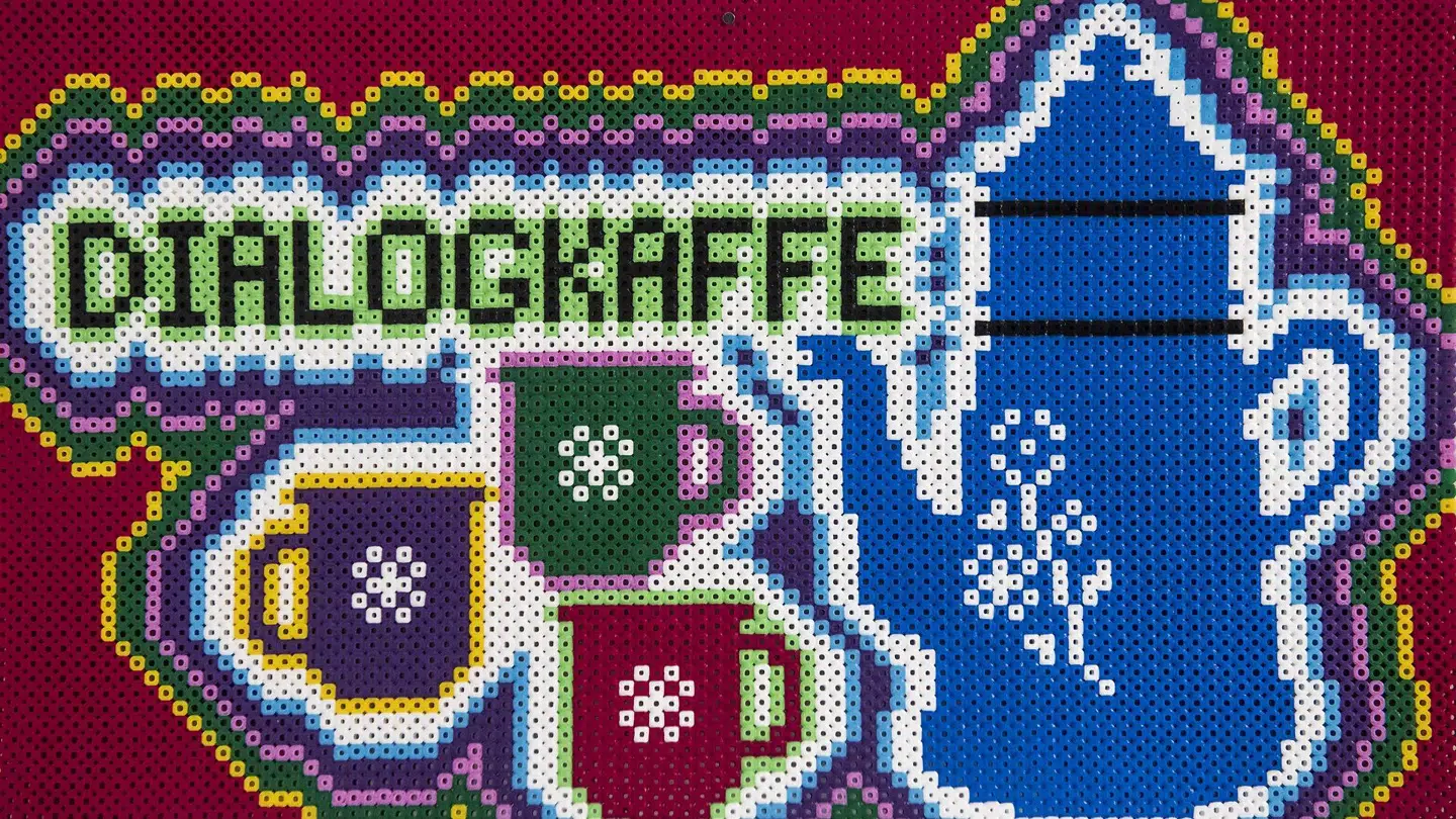 Özlem Cekic opfordrer via sin organisation til mere konstruktiv dialog – blandt andet gennem en kop dialogkaffe. Foto: Sofie Matiassen/Ritzau Scanpix