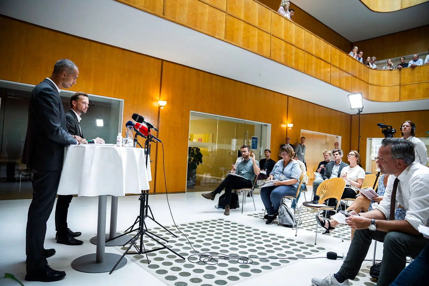 »Det er ikke symbolpolitik. Vi gør det, fordi vi mener, at det virker. Men vi gør det også, fordi vi mener, det er retfærdigt,« lød det fra udlændinge- og integrationsminister Mattias Tesfaye.