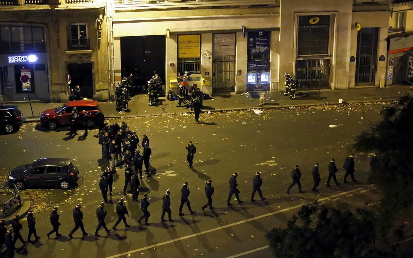 Fransk politi satte massivt ind mod terrorangrebet i Paris' gader.