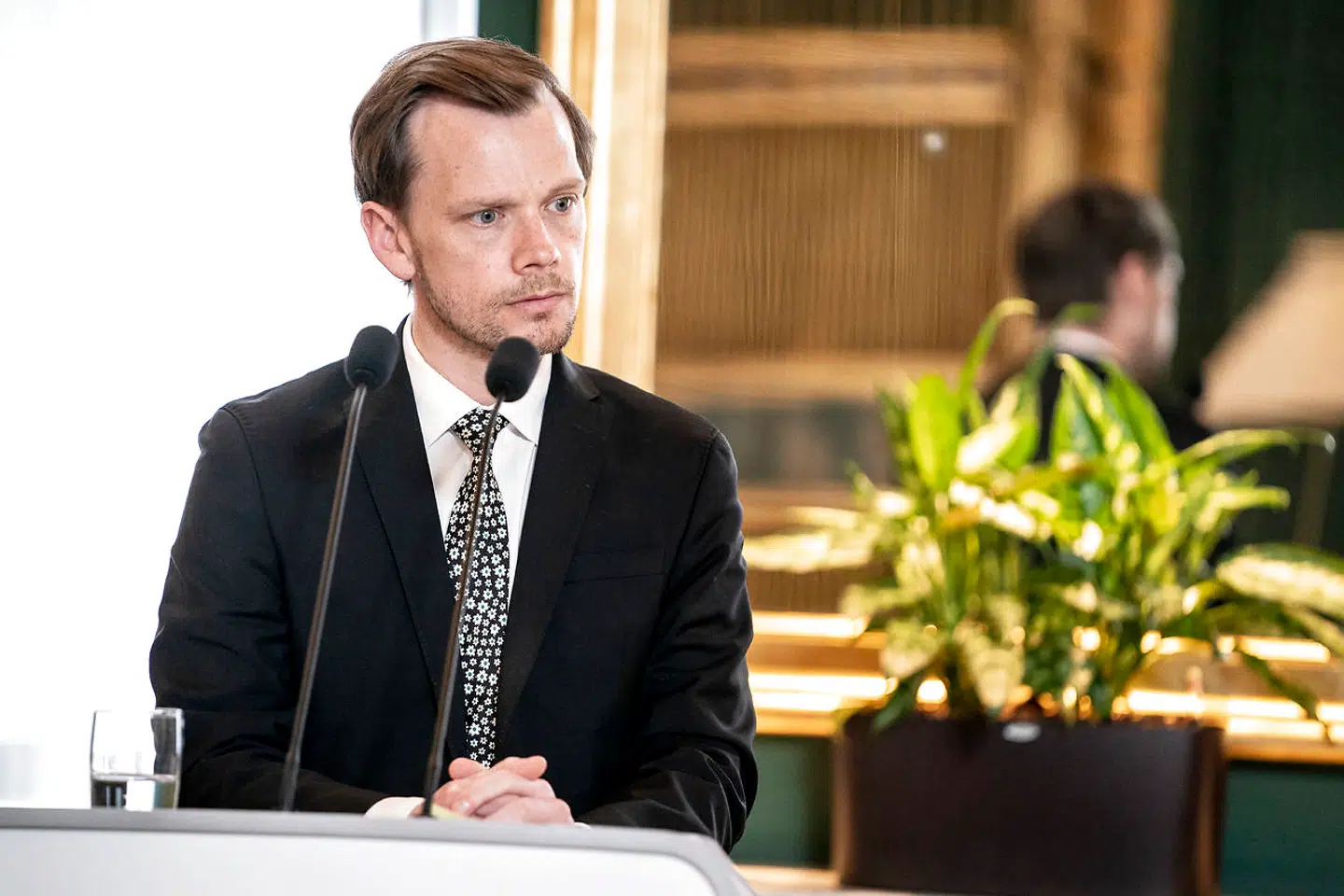 Beskæftigelsesminister Peter Hummelgaard under pressemøde om dansk økonomi og udbetaling af feriepenge i finansministeriet i København onsdag den 24. marts 2021. (Foto: Mads Claus Rasmussen/Ritzau Scanpix)