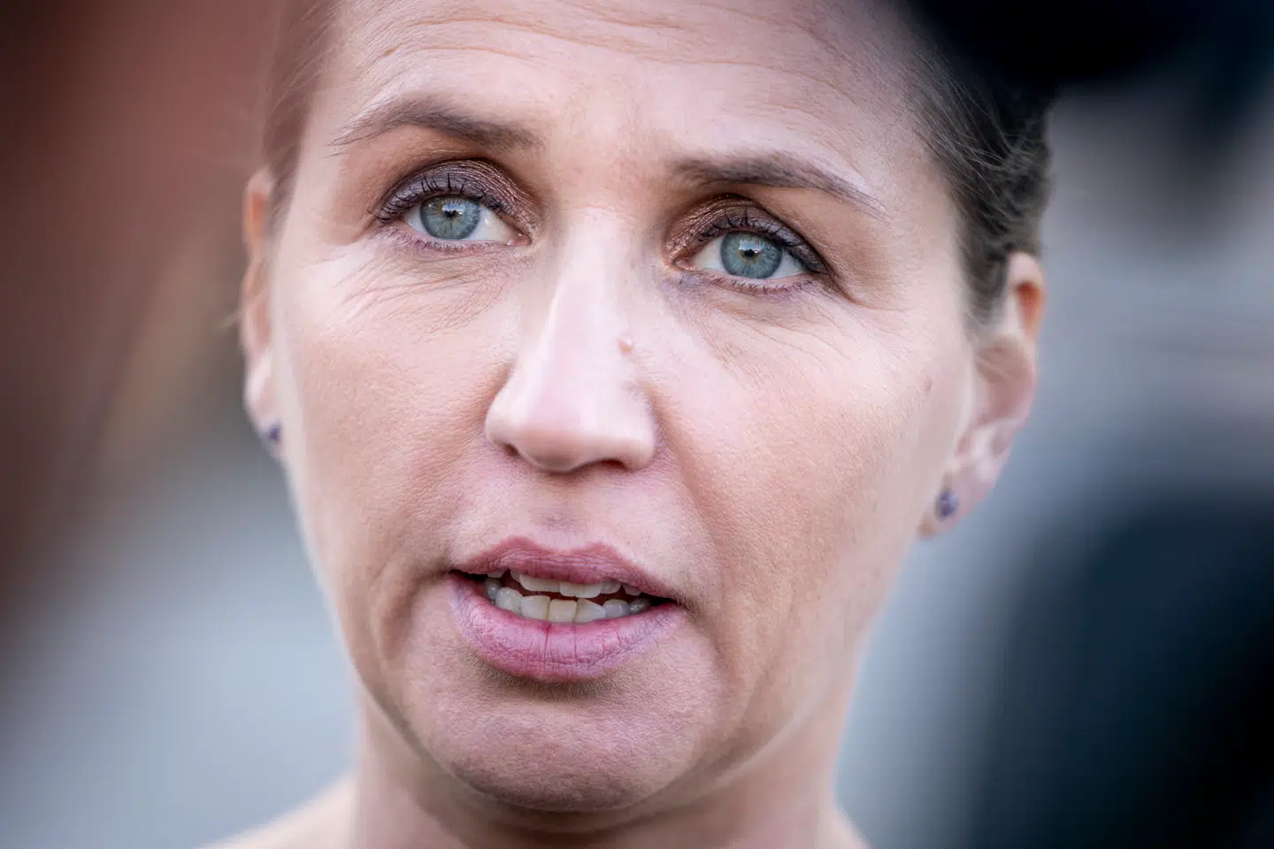 Statsminister Mette Frederiksen efter parade i forbindelse med Flagdag for Danmarks udsendte, hvor kronprinsparret og repræsentanter for regeringen deltager, på Christiansborg Slotsplads søndag den 5. september 2021.
