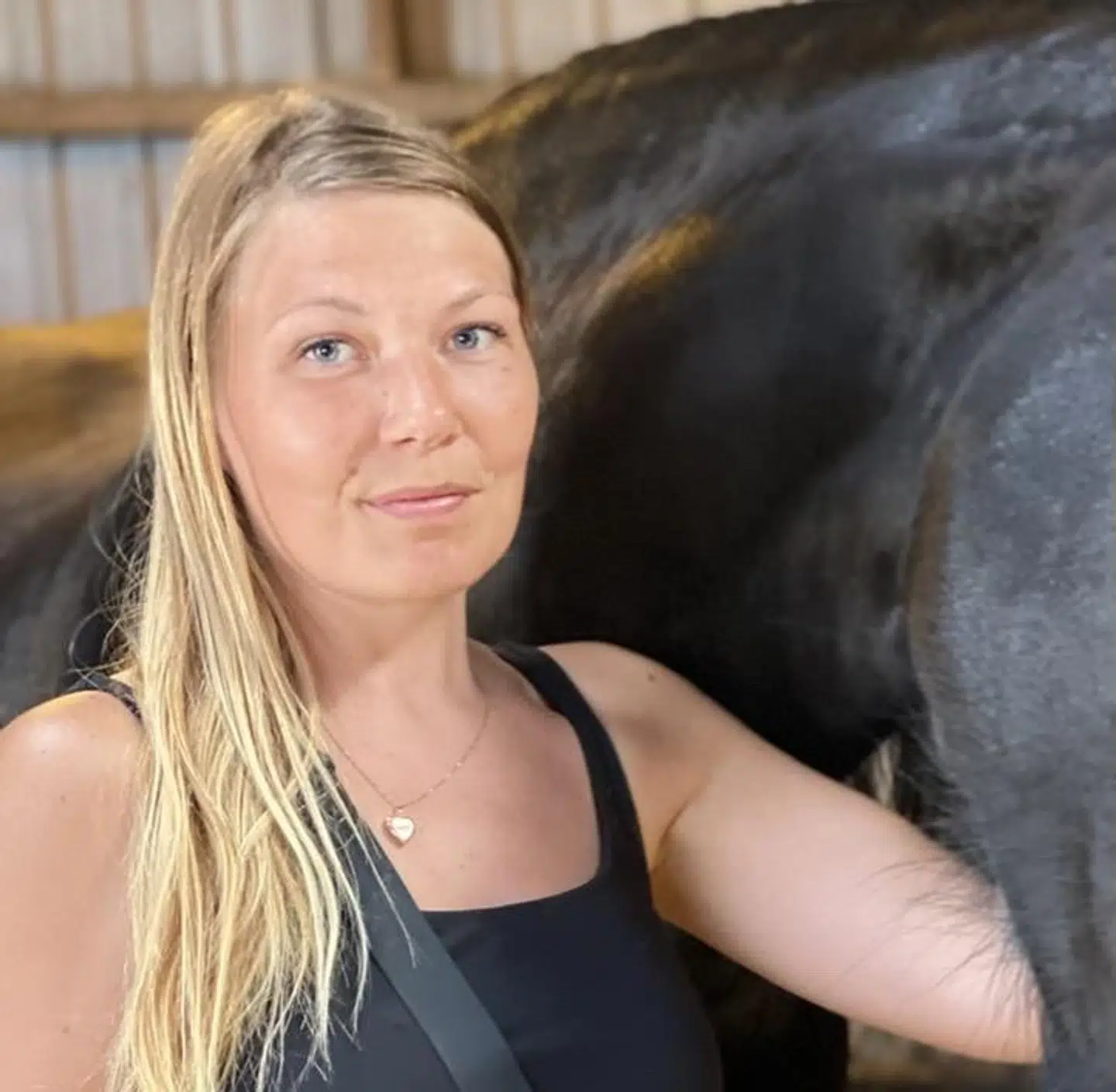 Camilla måtte ringe og ringe til 112, uden at en ambulance kom til stedet for at tilse en ældre mand.