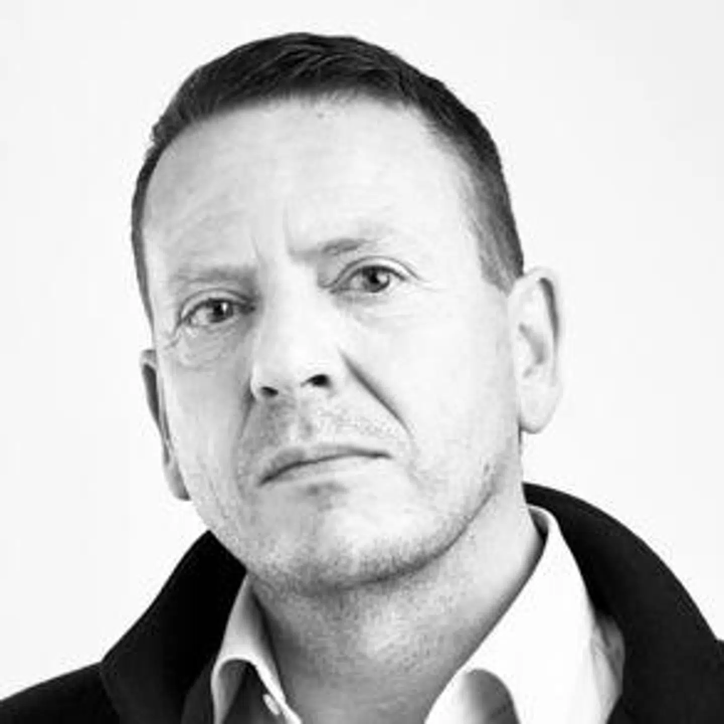 Poul Pilgaard Johnsen er journalist på Weekendavisen. Han har fået fat i advokatundersøgelsen af Naser Khader og skrevet en artikel, der refererer den fortrolige rapporten.