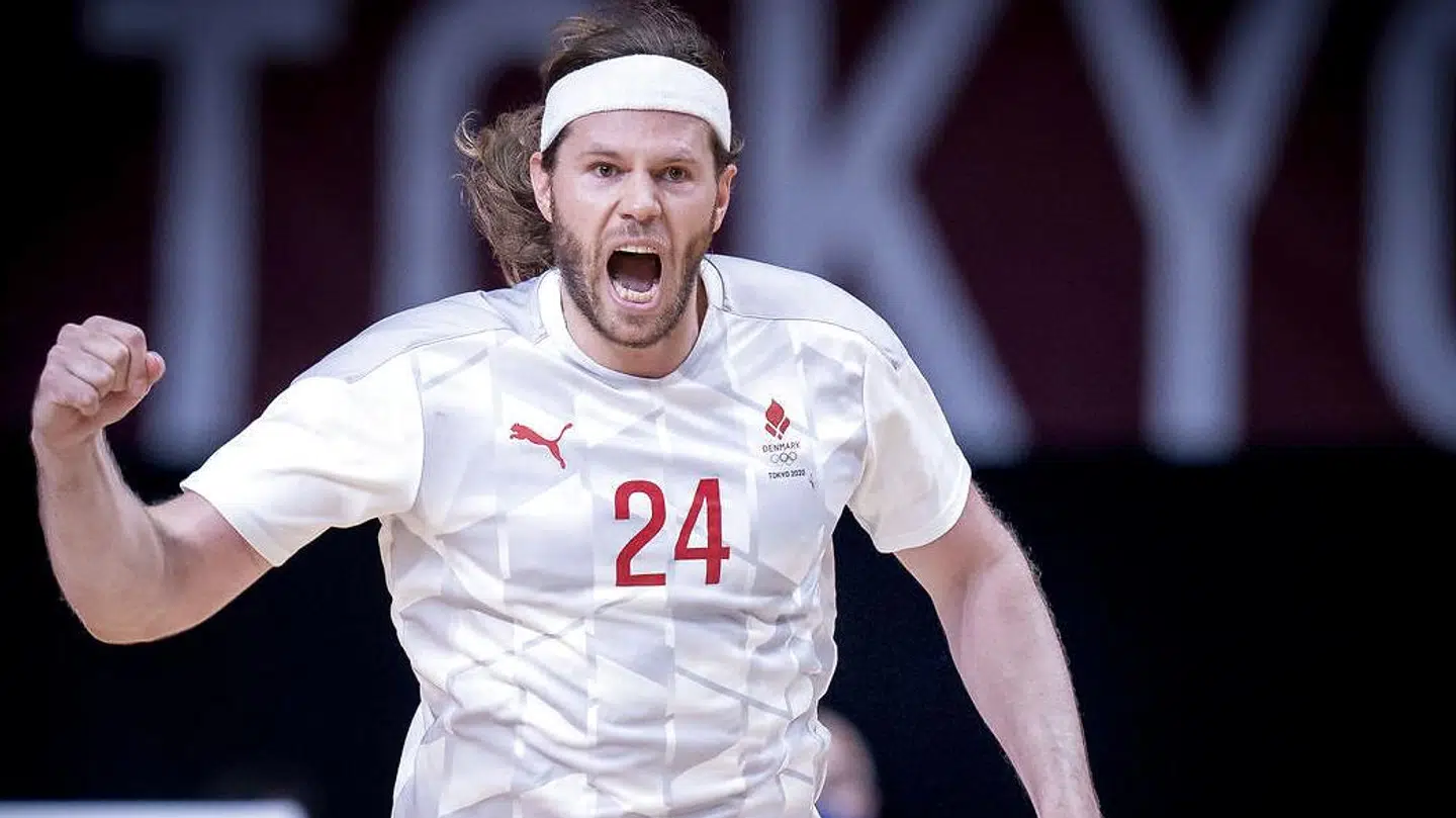 Mikkel Hansen i aktion for landsholdet. Til sommer får han hjemmebane i Gigantium, hvor Aalborg Håndbold udvider med tusind pladser.