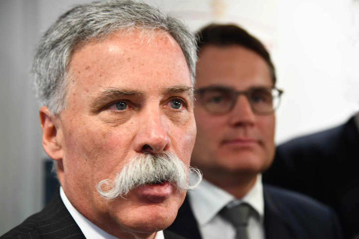 Den daværende Formel 1-chef Chase Carey og erhvervsminister Brian Mikkel mødtes i København.