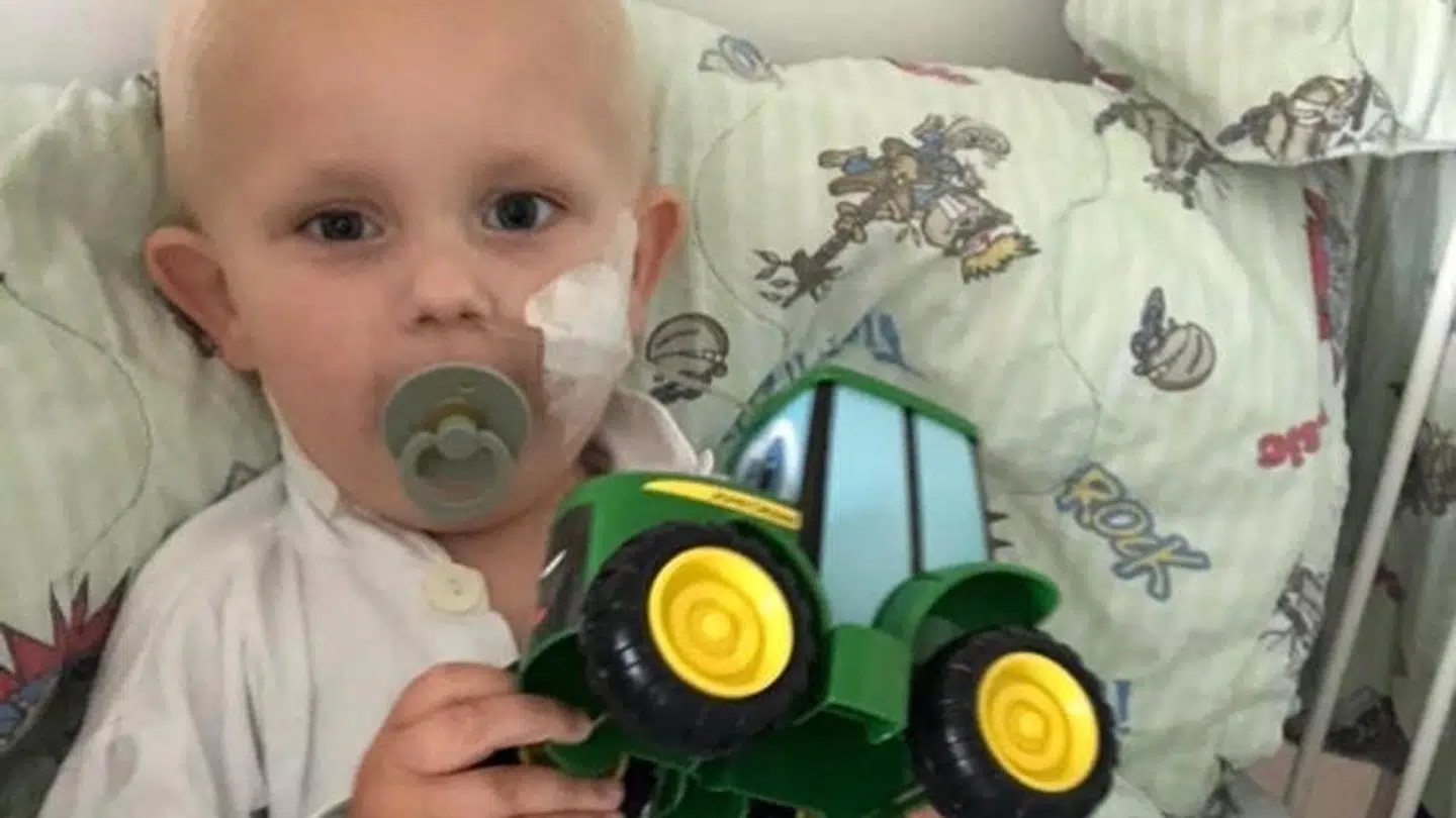 Da Elias blev syg, måtte familien forbi både læge, lægevagt og Skejby hospital.