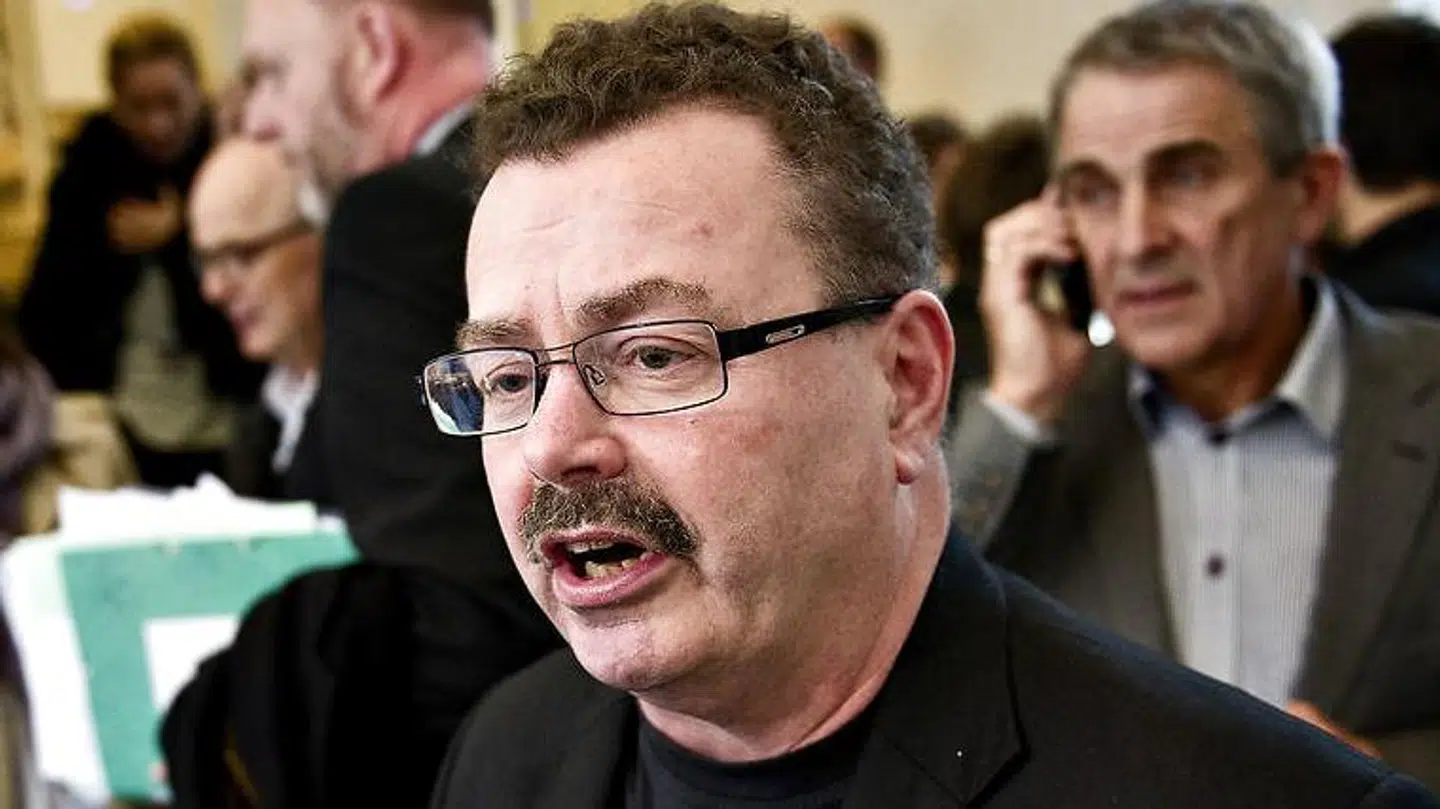 Per Clausen, fungerende rådmand for EL, håber Lasse Olsen er tilbage til slutspurten af valgkampen.