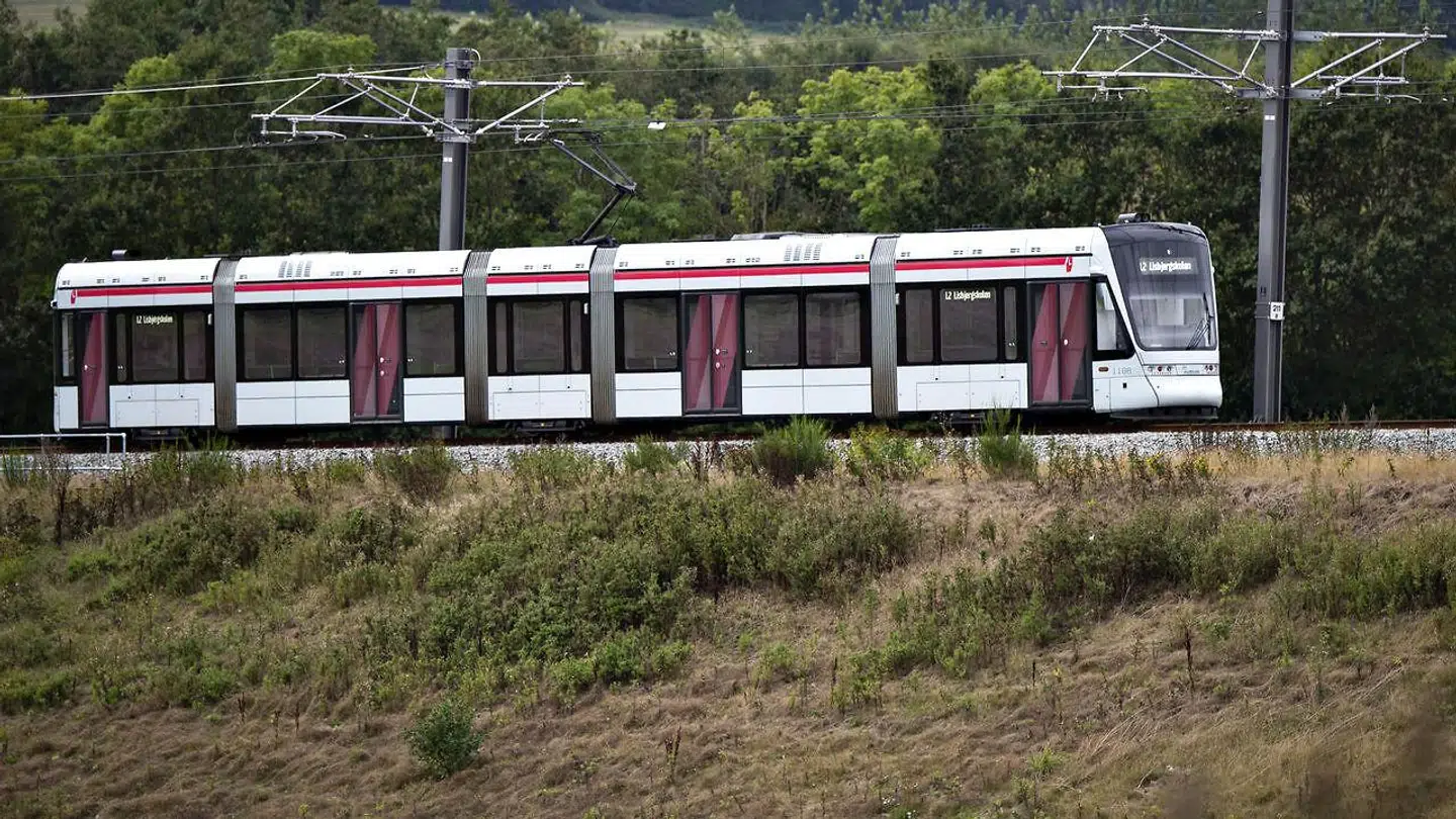 Beboerne på Aarhus Ø må væbne sig med tålmodighed.