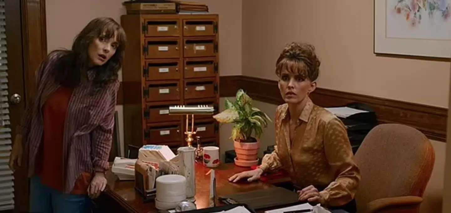 Allyssa Brooke spillede borgmesterens sekretær i sæson tre af Netflix-serien 'Stranger Things'.