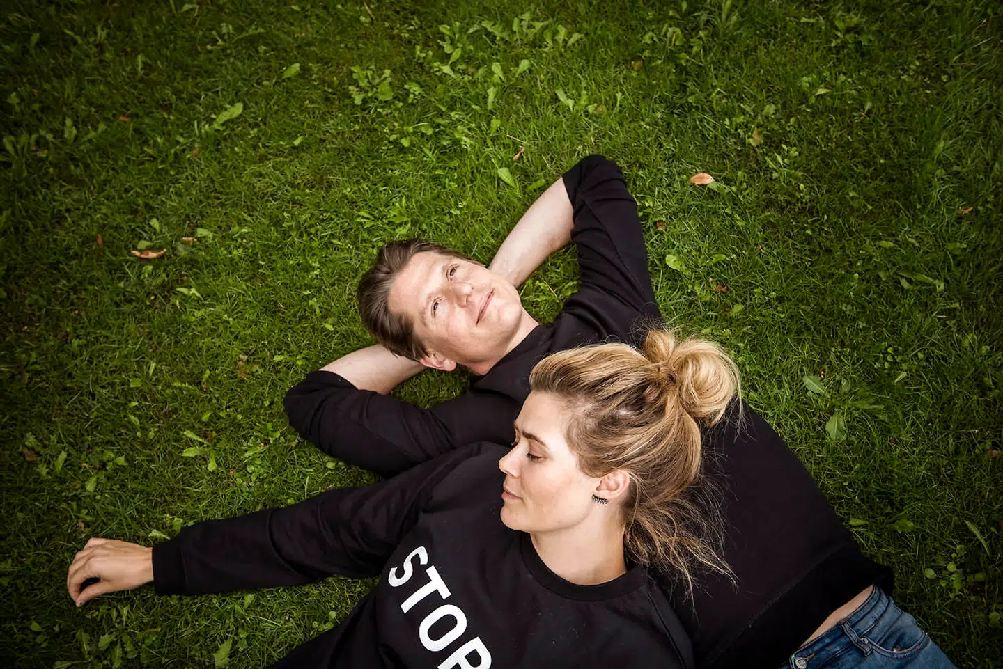 Deres karriere har været viklet ind i hinanden, siden de stod på rollelisten sammen i 'Vildbassen'. Sofie Lassen-Kahlke og Robert Hansen spillede også deres gamle roller – nu som voksne – i musicalen 'Kærlighed ved første hik'.