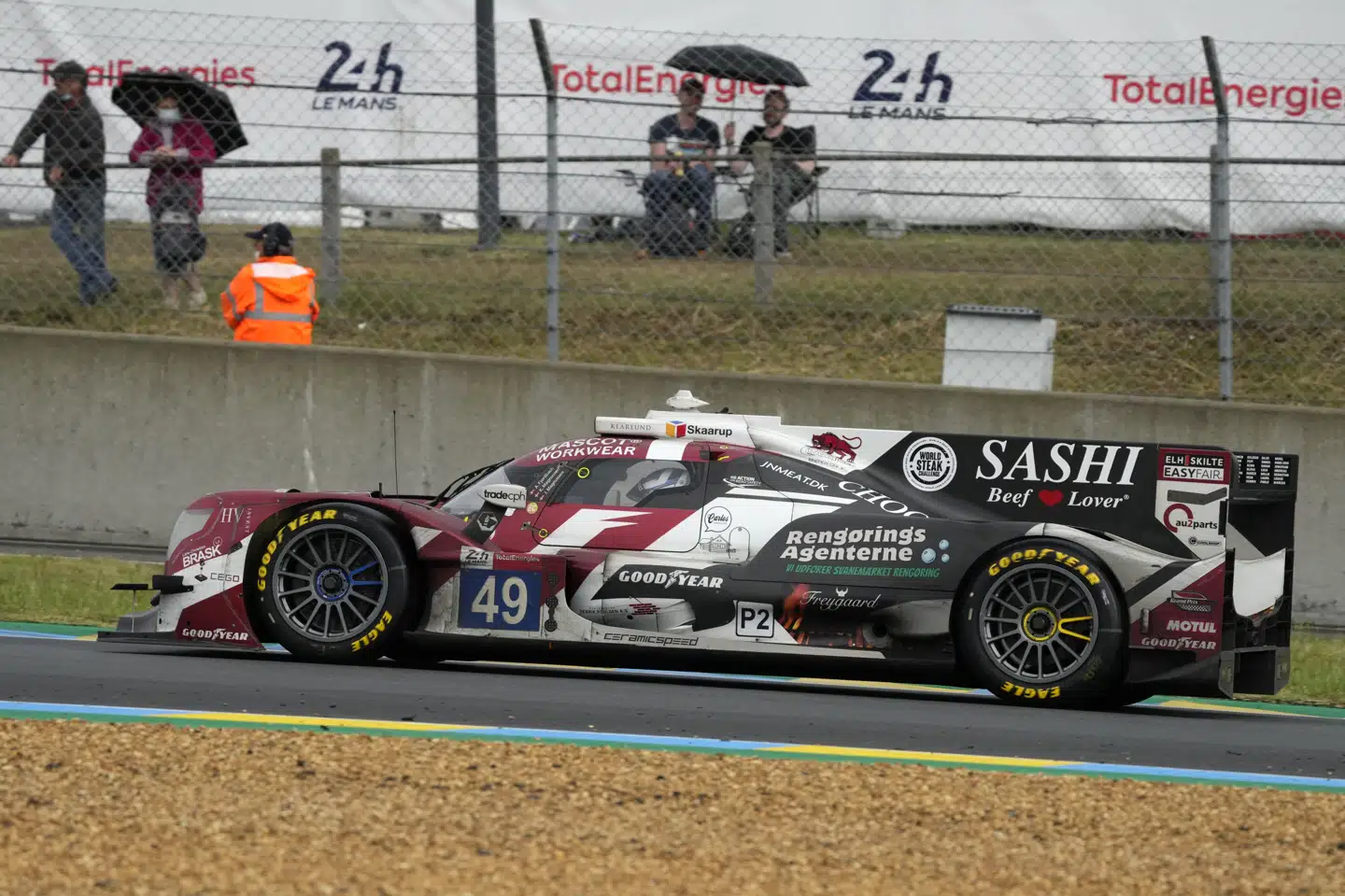 High Class Racing-bilen med Jan og Kevin Magnussen har ikke fået den ønskede fart i bilen. François Mori/Ritzau Scanpix