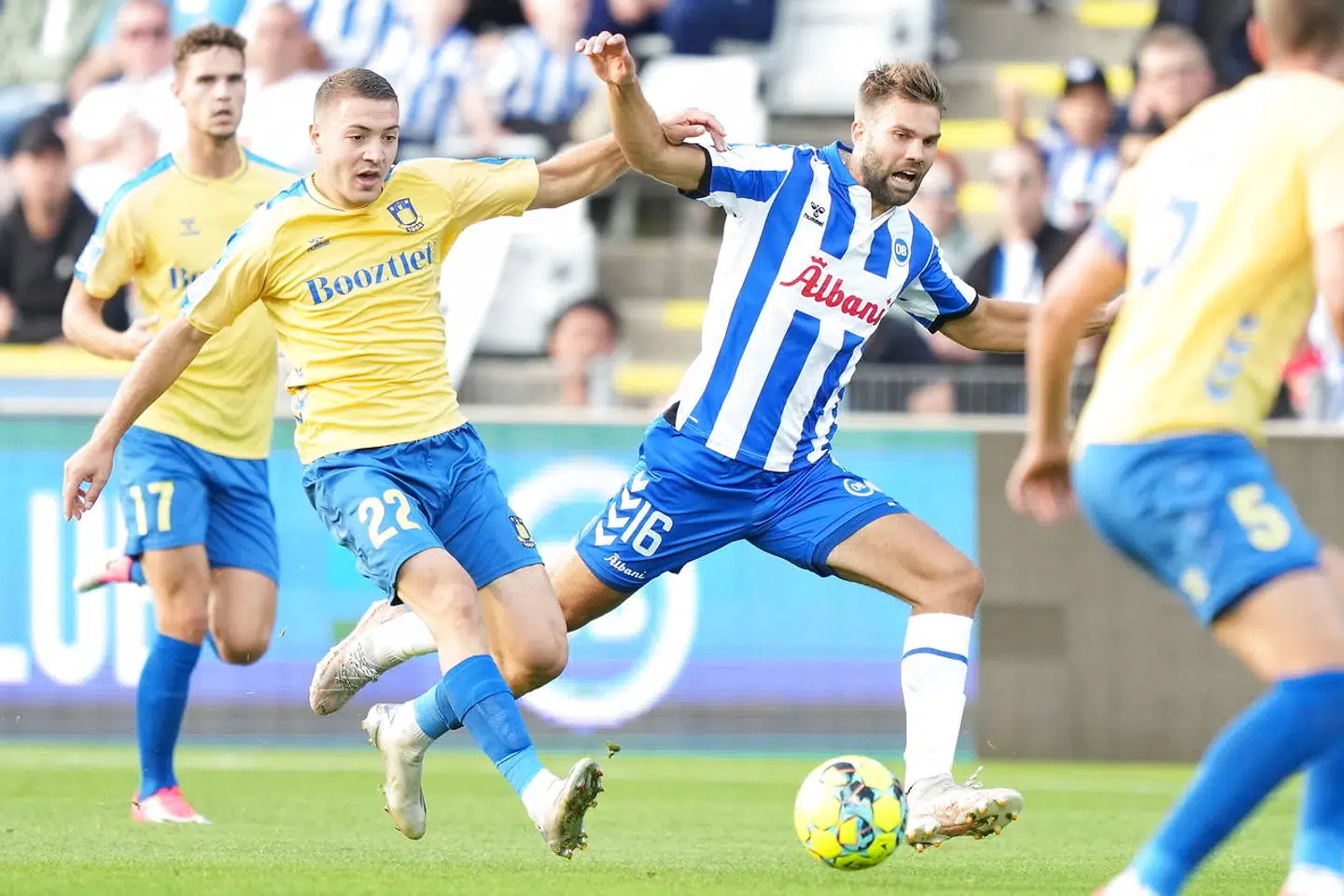 OB og Brøndby mødtes i en underholdende kamp, der endte 2-2.