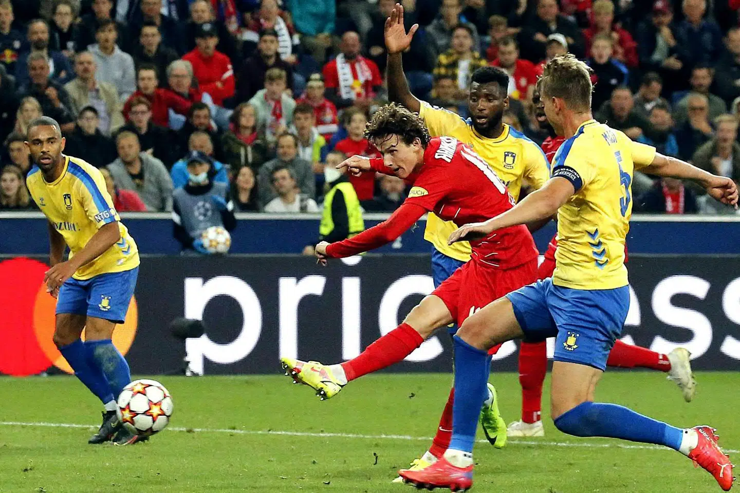 Brøndby tabte det første af to opgør mod Red Bull Salzburg med 1-2. Krugfoto/Ritzau Scanpix