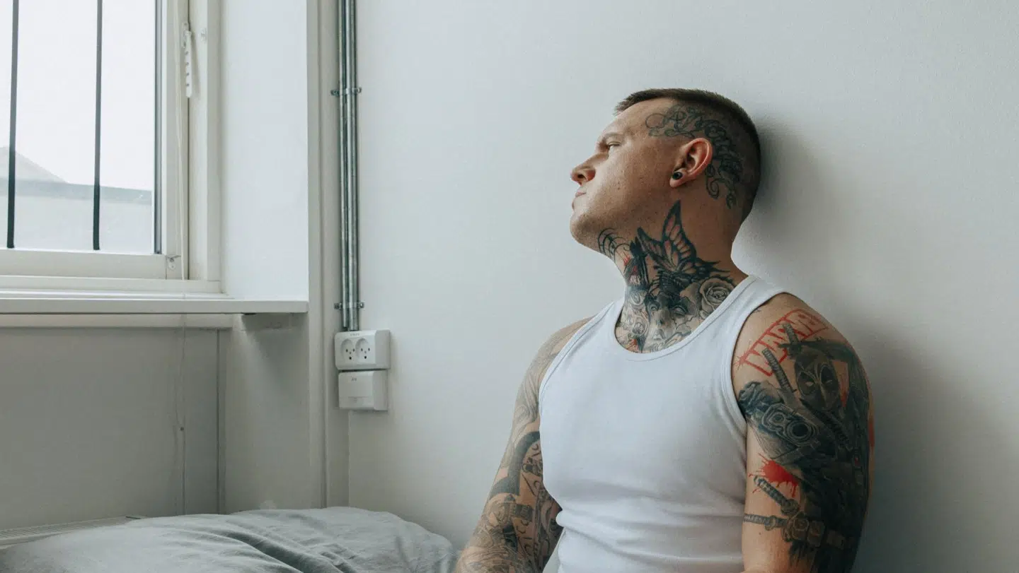 'Fugleflugten' starter, da Michael skal løslades fra fængslet.