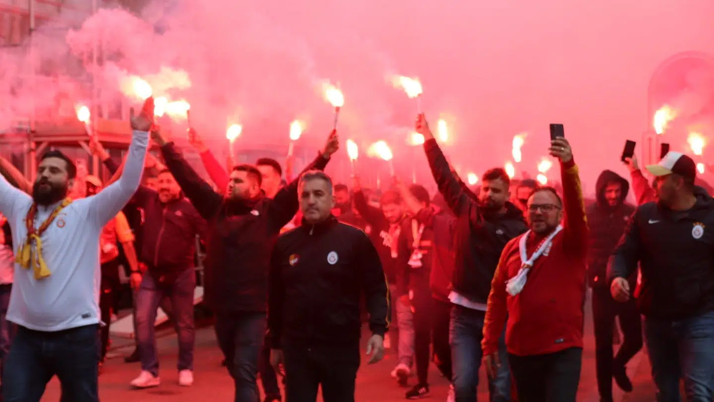 Galatasaray-fans i Randers. Foto: Presse-fotos.dk.