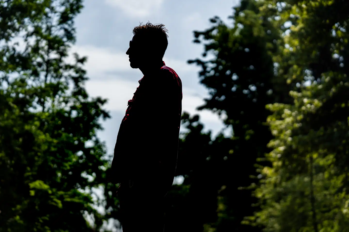 Claus bliver mødt af fordomme om sin seksualitiet. 'Du er sikkert bare biseksuel, så du kan bolle til højre og venstre,' er en af dem.