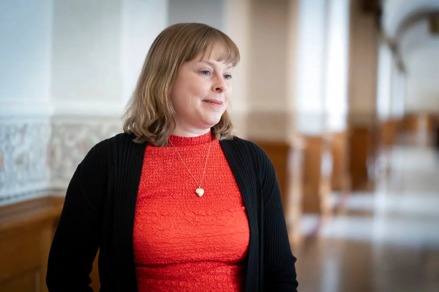 Kulturminister Joy Mogensen (S) er kaldt i åbent samråd om udbuddet af en ny digital public service-radiokanal på Christiansborg 27. maj 2020. Ministeren skal blandt andet svare på, hvilke drøftelser om udbudsprocessen der har været internt i ministeriet og internt i regeringen, før og efter udbuddet blev afgjort. (Foto: Liselotte Sabroe/Ritzau Scanpix)